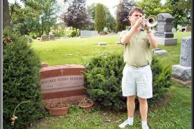 Bunny Berigan gravesite,Fox Lake,Wisconsin,USA 2006